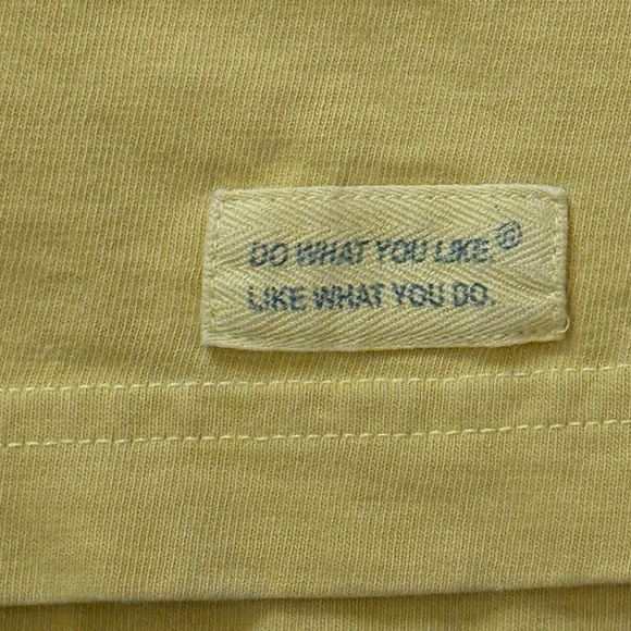 Life is Good The Godfather Yellow Short Sleeve T-Shirt Size Large - Picture 4 of 5